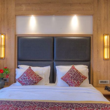 Pine Tree Spa Resort, Kalimpong Esterno foto